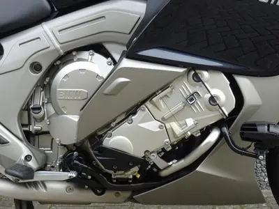 BMW K 1600 GTL – foto 4