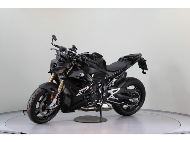 bmw - s-1000-r