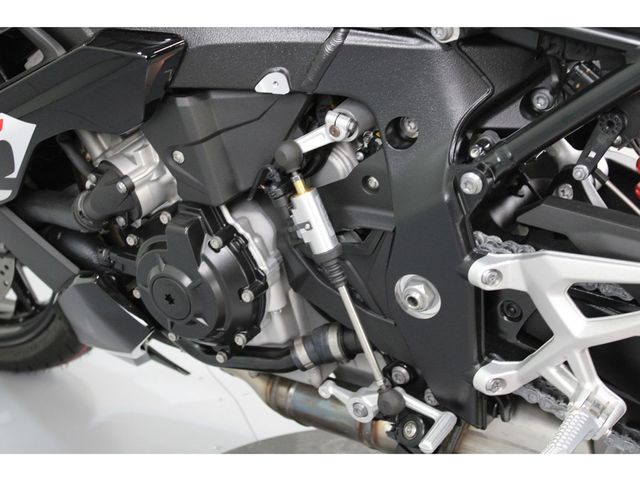 bmw - s-1000-r