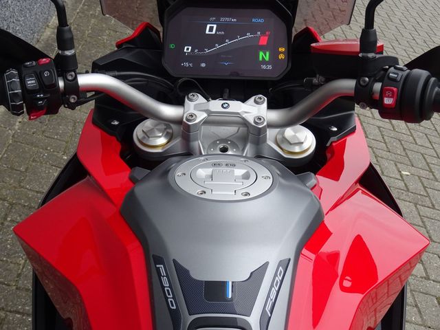 bmw - f-900-xr