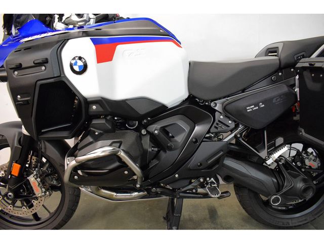 bmw - r-1300-gs-adventure