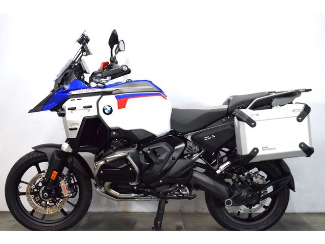 bmw - r-1300-gs-adventure