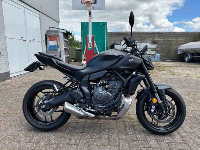 yamaha - mt-07-abs