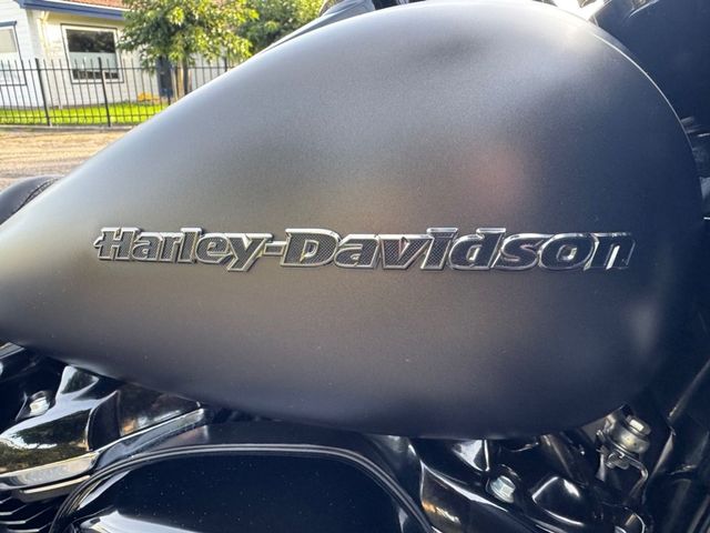 harley-davidson - road-glide-limited
