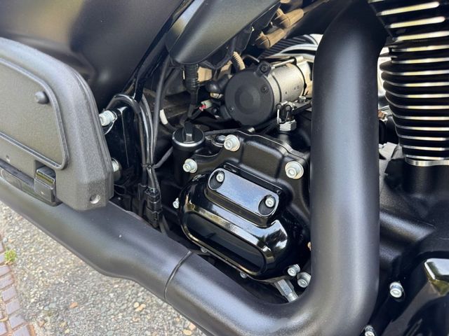 harley-davidson - road-glide-limited