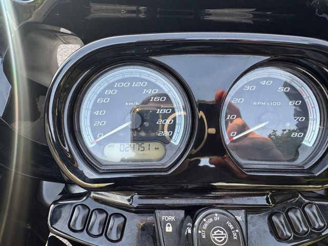 harley-davidson - road-glide-limited