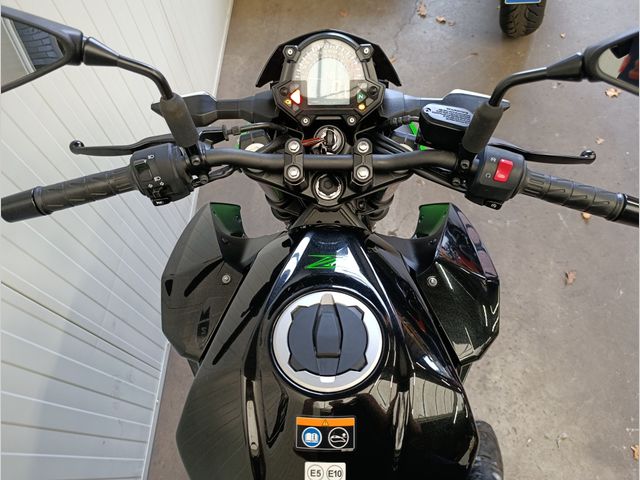 kawasaki - z400