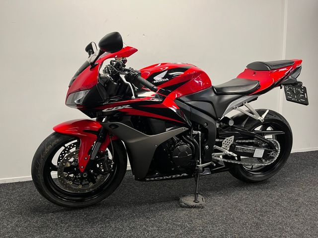 honda - cbr-600-rr
