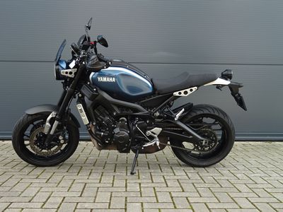 YAMAHA XSR 900 ABS – foto 4