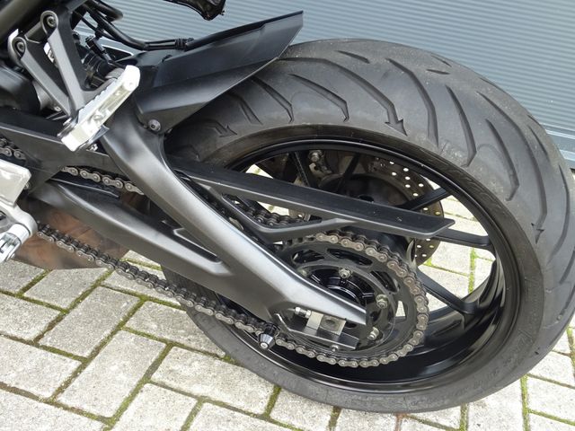 yamaha - xsr-900-abs