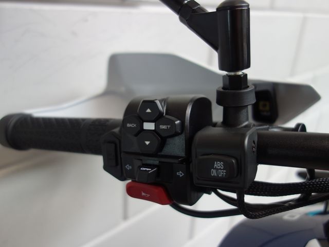 cfmoto - 700-mt-adventure