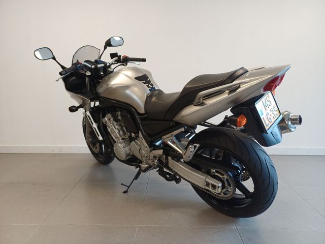 yamaha - fzs-1000--fazer