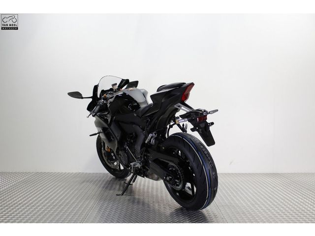 yamaha - r7