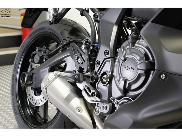 yamaha - r7