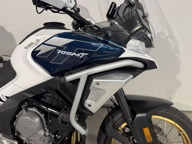 cfmoto - 700-mt-adventure