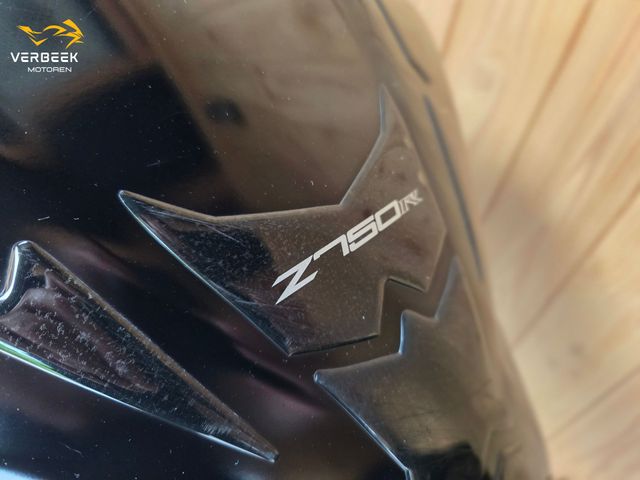 kawasaki - z-750-r-abs