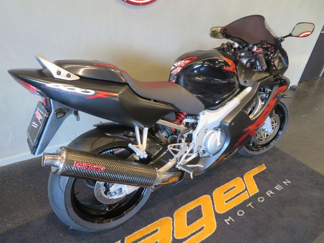 honda - cbr-600-f