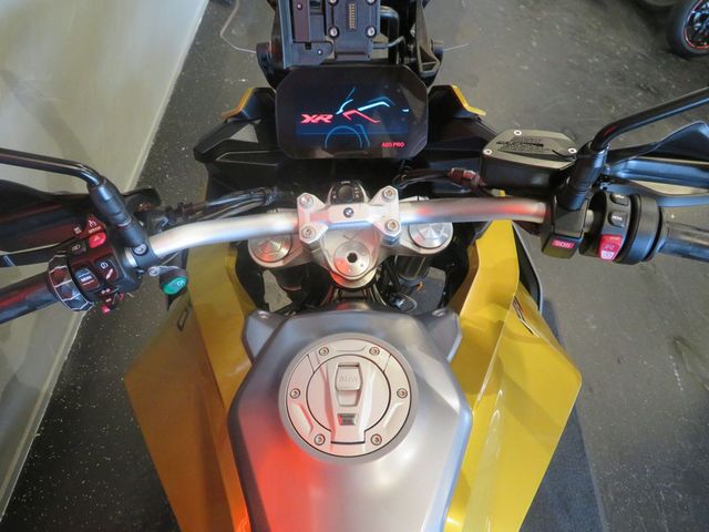 bmw - f-900-xr