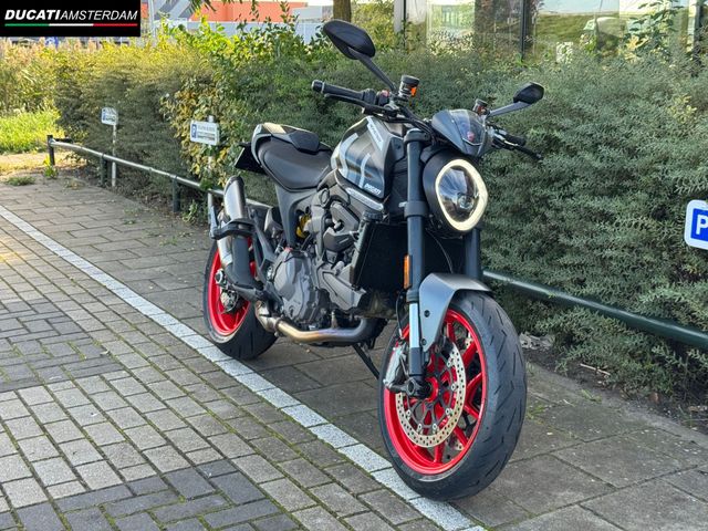 ducati - monster-plus