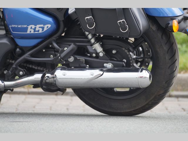 royal-enfield - super-meteor-650