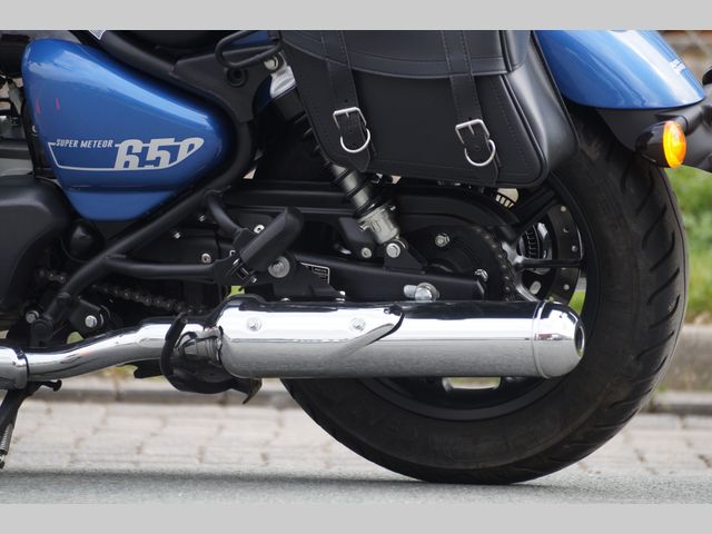 royal-enfield - super-meteor-650