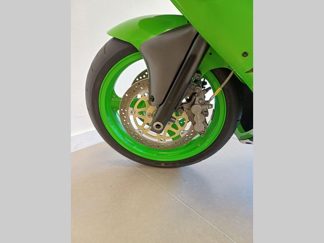 kawasaki - zx-6r-ninja