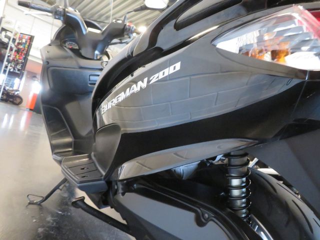 suzuki - an-200-burgman