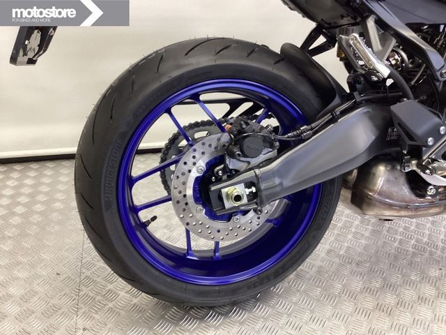 yamaha - mt-09-y-amt