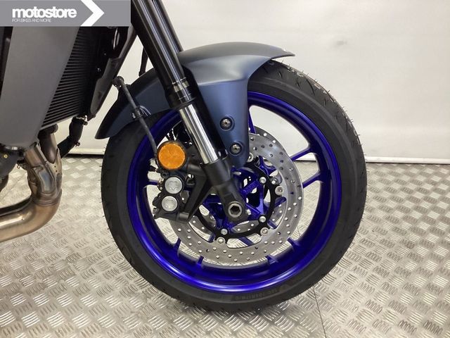 yamaha - mt-09-y-amt