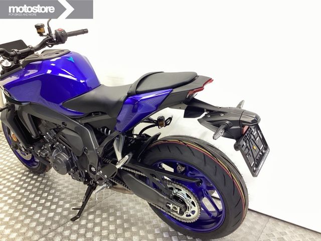 yamaha - mt-09-y-amt