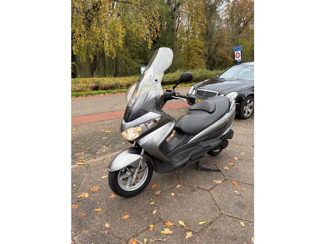 suzuki - an-125-burgman