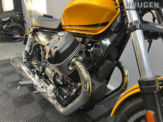 moto-guzzi - v-9-roamer