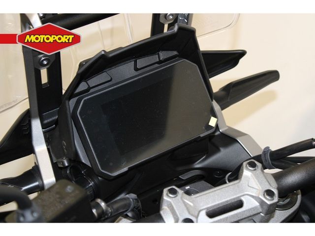 suzuki - v-strom-1050