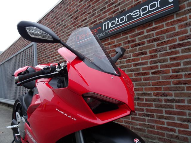 ducati - panigale-v2