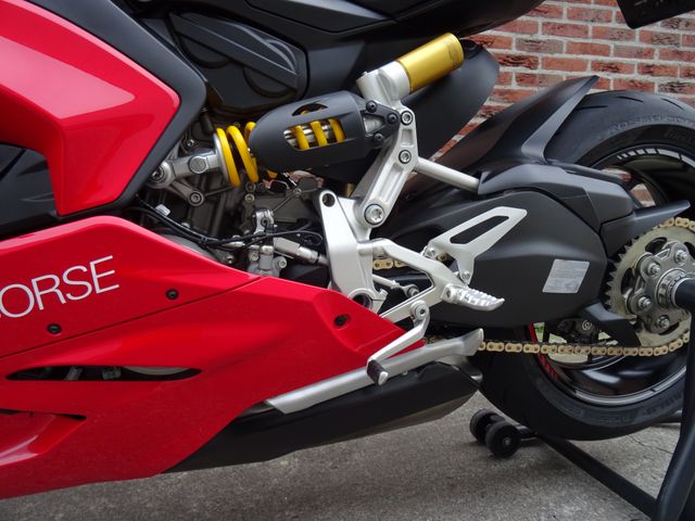 ducati - panigale-v2
