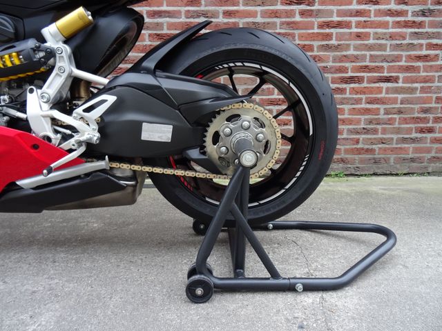 ducati - panigale-v2