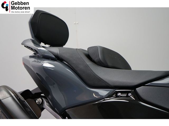 yamaha - tmax-tech-max-560