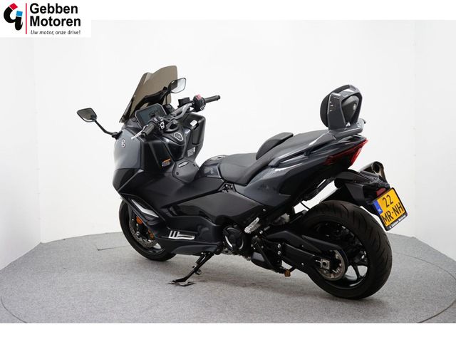 yamaha - tmax-tech-max-560