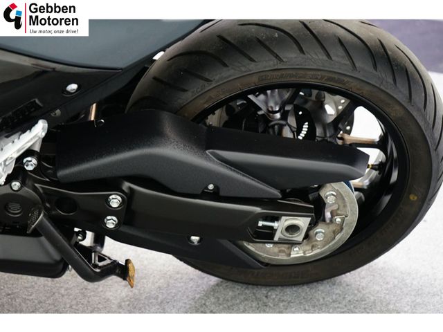 yamaha - tmax-tech-max-560
