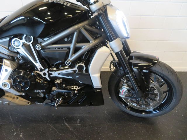 ducati - xdiavel-s