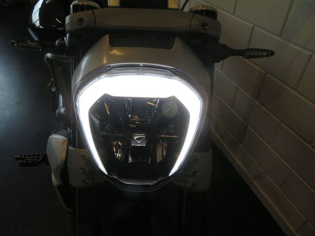 ducati - xdiavel-s