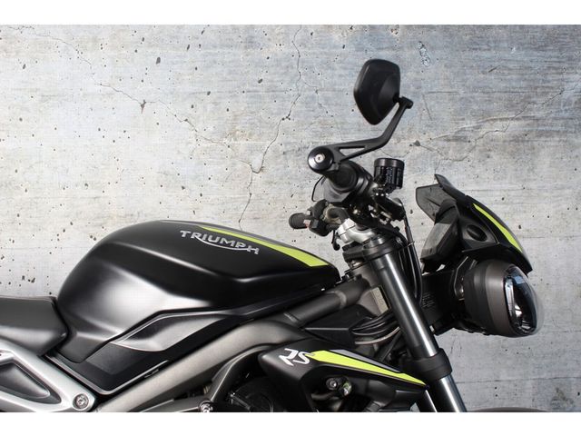 triumph - street-triple-rs