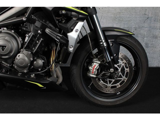 triumph - street-triple-rs