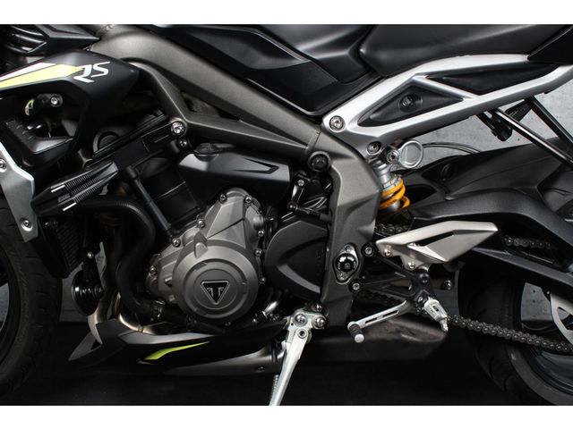 triumph - street-triple-rs