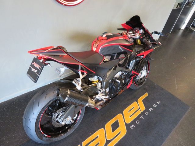 aprilia - rsv-4-r