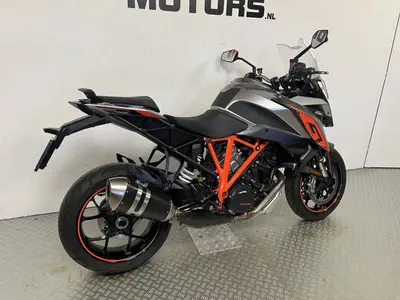 KTM 1290 SUPER DUKE GT – foto 3