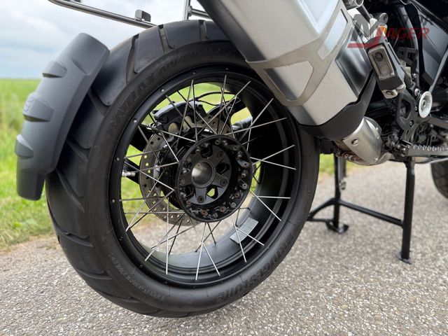 bmw - r-1200-gs-lc-adventure