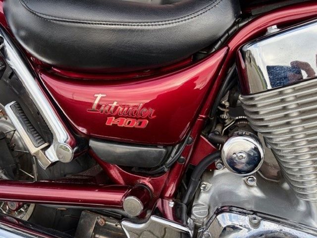 suzuki - vs-1400-intruder