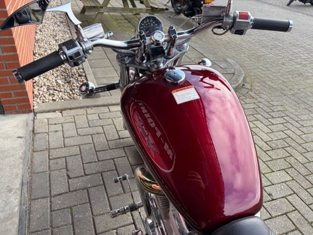 suzuki - vs-1400-intruder