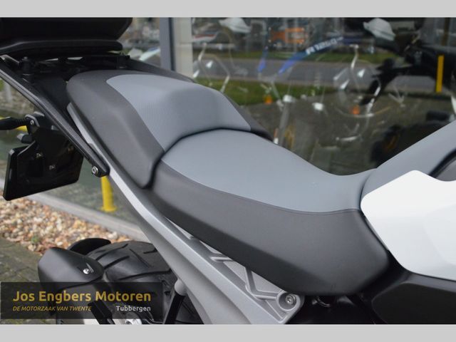 bmw - r-1300-gs